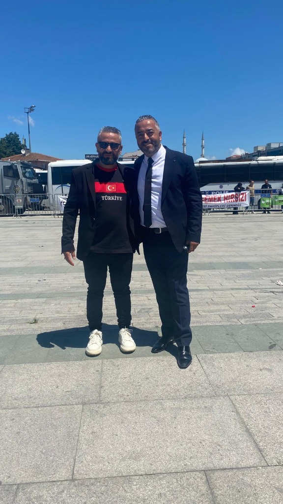Çağlayan Meydanı Duruş