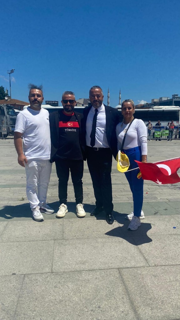 Türk Bayraklı Dayanışma
